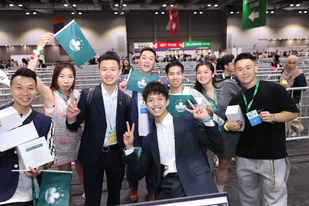 Friday 9th Registration 137