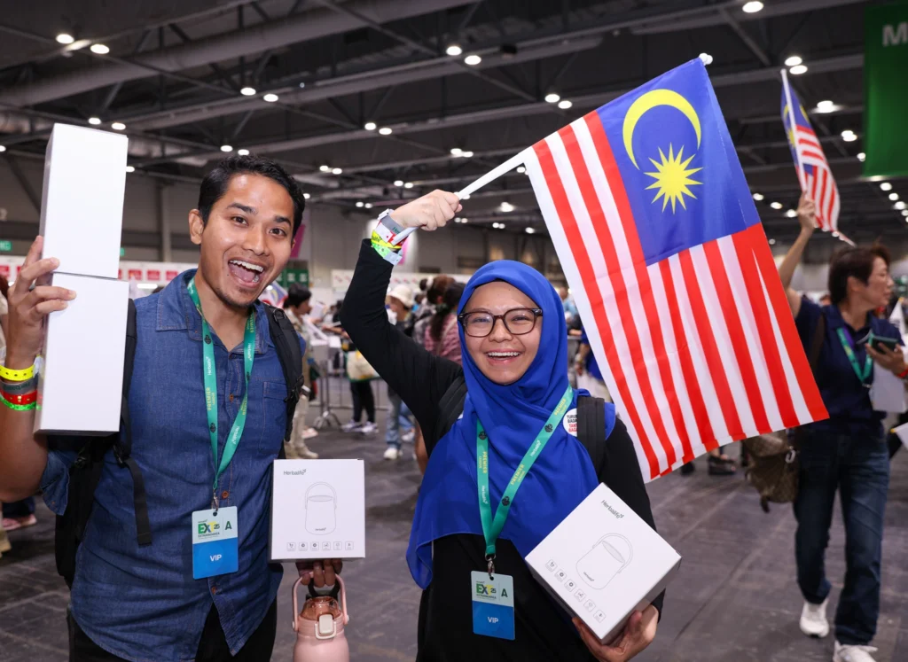 Friday 9th Registration 154