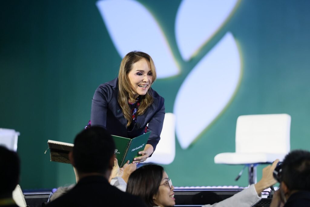 General Training Herbalife Extravaganza 2025 Saturday Morning B231