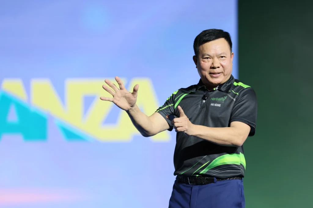 General Training Sunday Afternoon Herbalife Extravaganza B 048