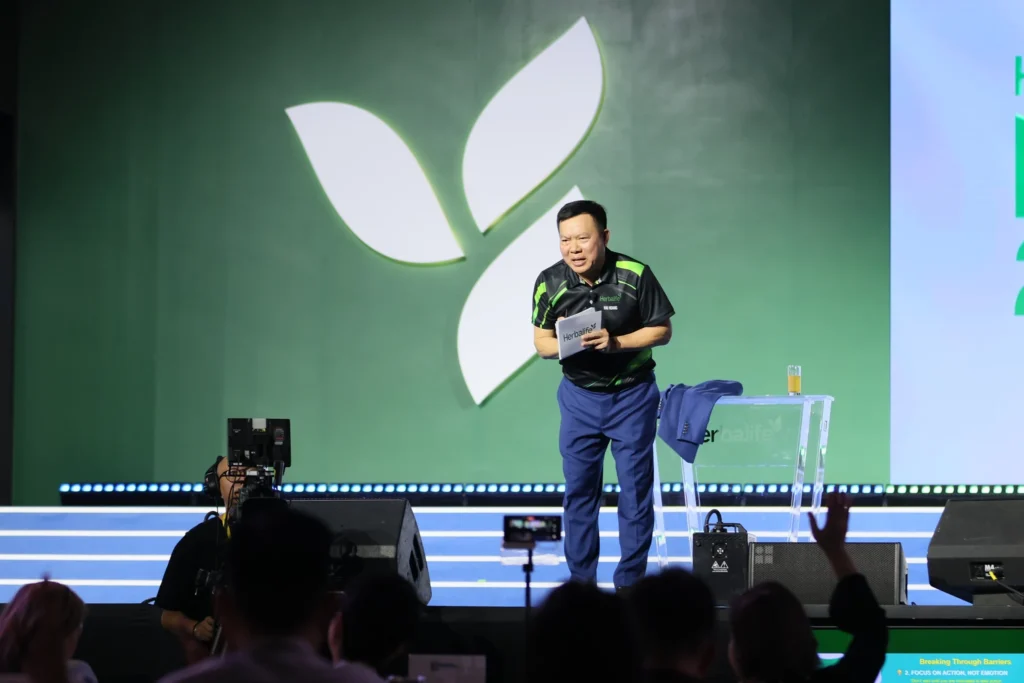 General Training Sunday Afternoon Herbalife Extravaganza B 059