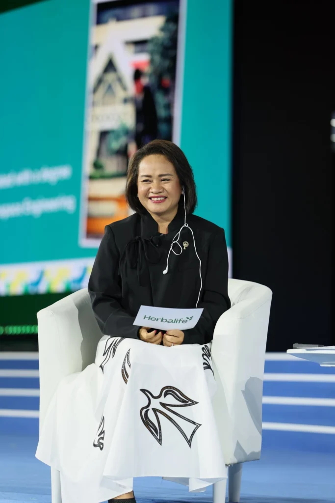 General Training Sunday Afternoon Herbalife Extravaganza B 087