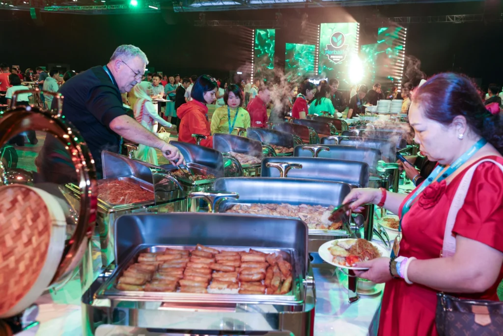 HPL Herbalife Reception 2025 EXT B 018