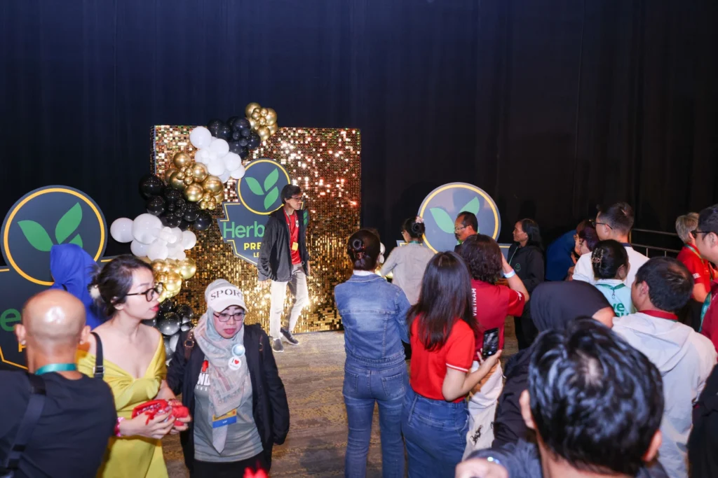 HPL Herbalife Reception 2025 EXT B 021