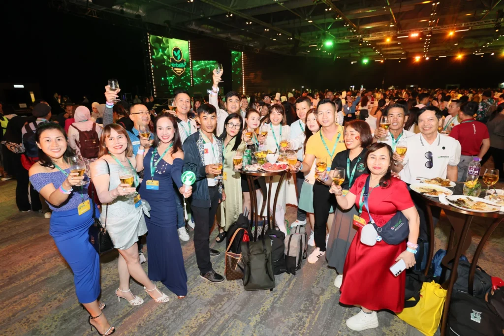 HPL Herbalife Reception 2025 EXT B 085