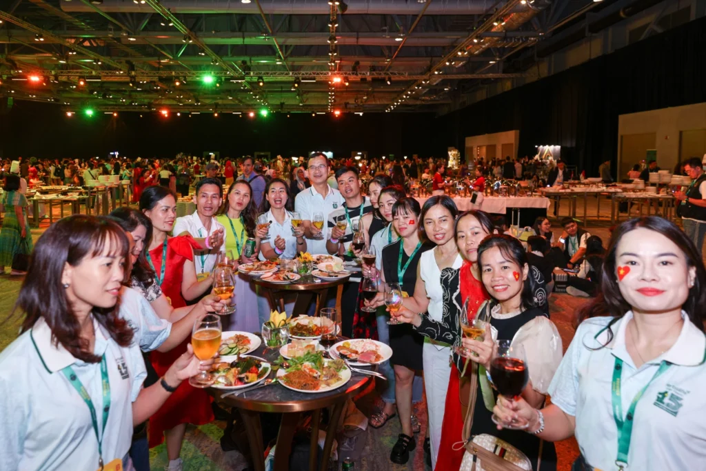 HPL Herbalife Reception 2025 EXT B 150