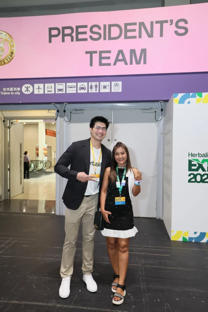 Herbalife Extravaganza Friday Registration B 058