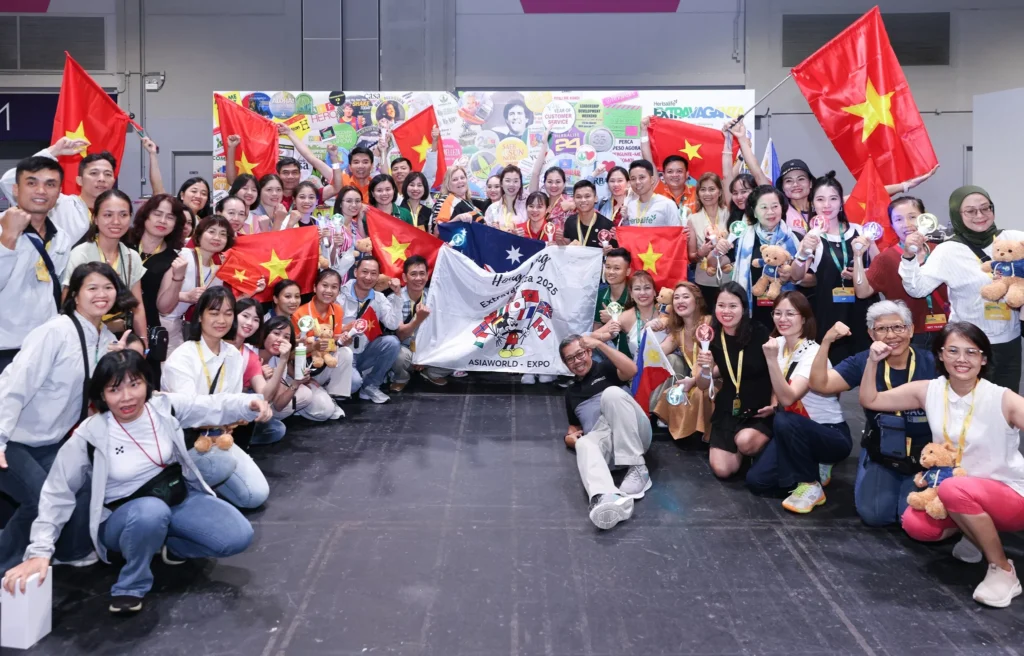 Herbalife Extravaganza Friday Registration B 204