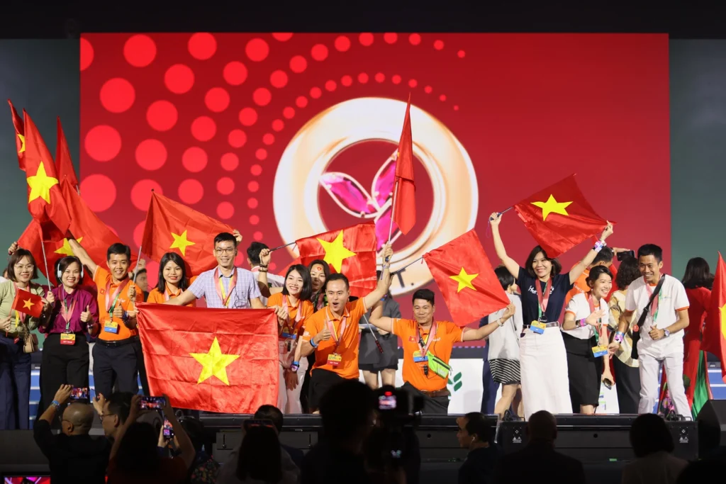 Herbalife Extravaganza Hong Kong 2025 Asia Pacific Recognition 220