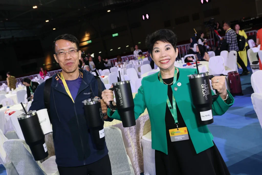 Herbalife Extravaganza Hong Kong 2025 President's Team Meeting 003