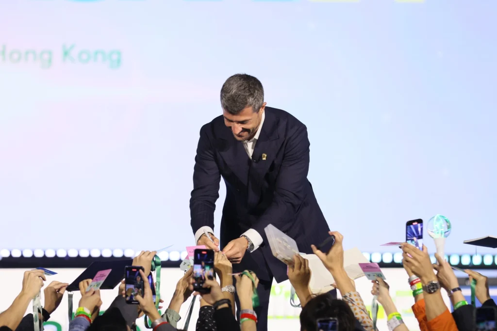 Leadership Training 056