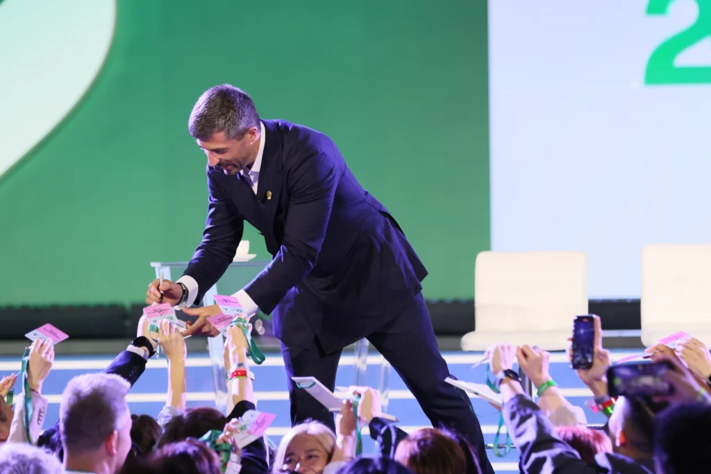 Leadership Training 063