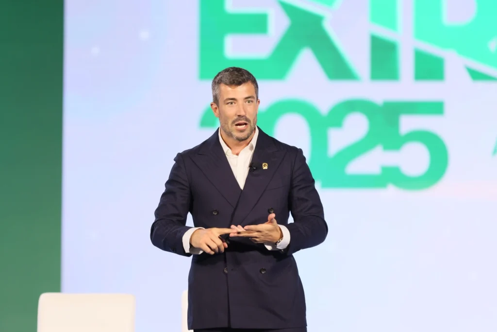 Leadership Training 076