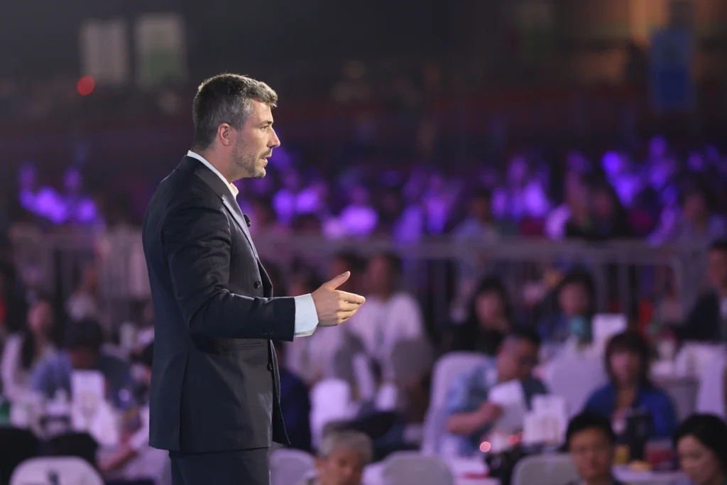 Leadership Training 085