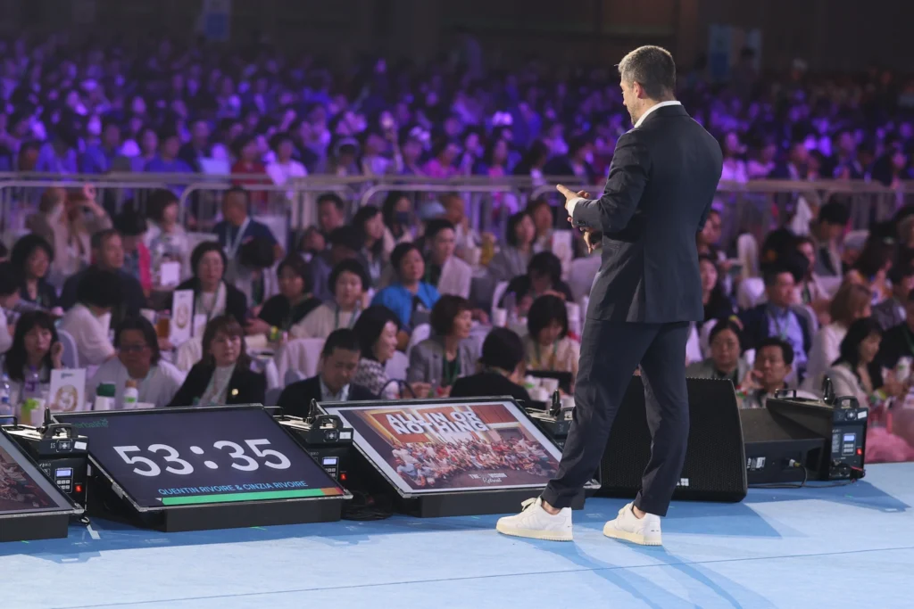 Leadership Training 090