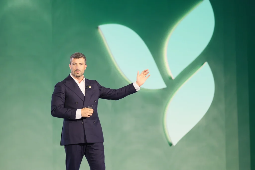 Leadership Training 095