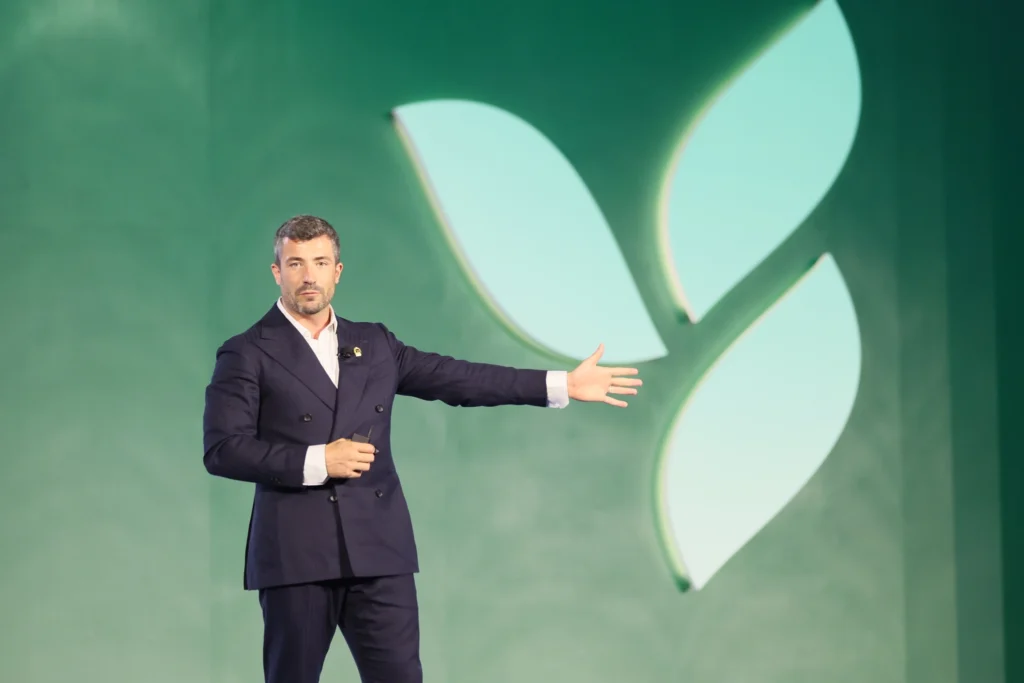 Leadership Training 096