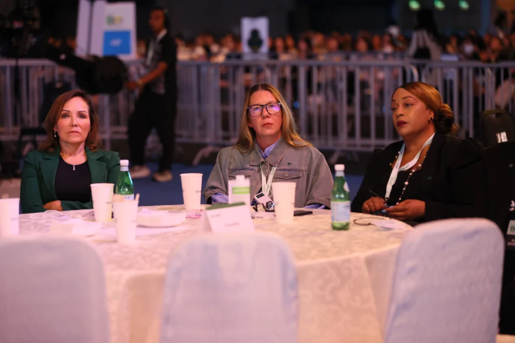 Leadership Training 141