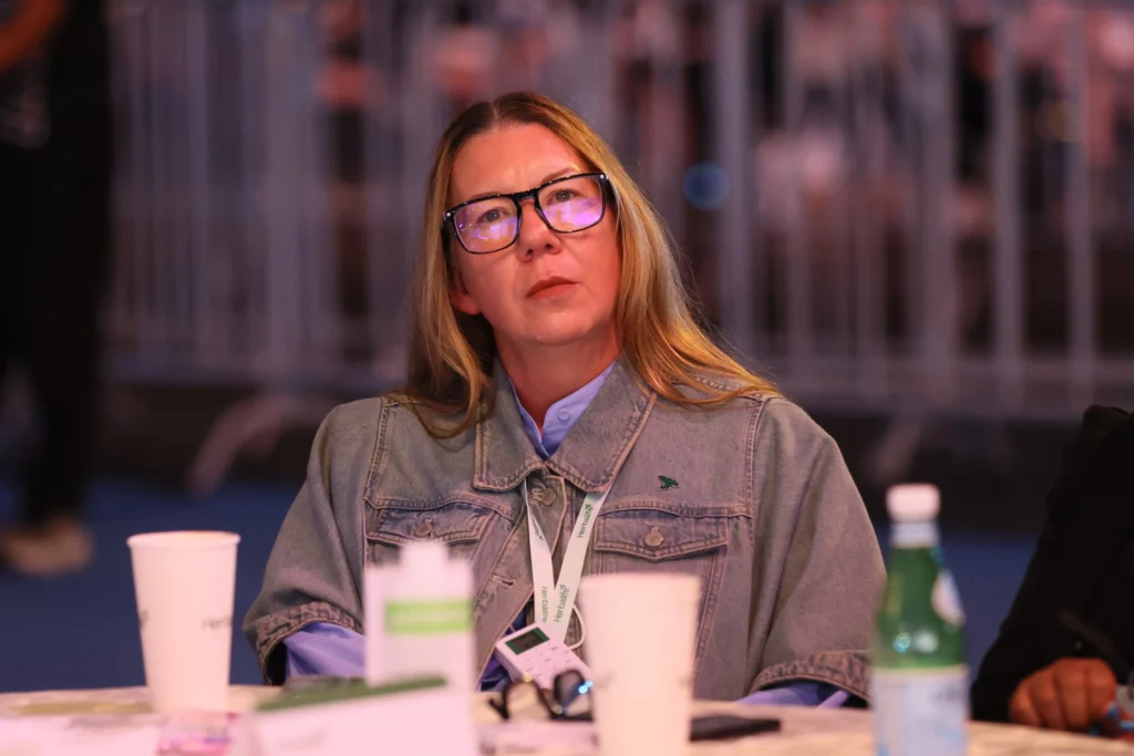 Leadership Training 143