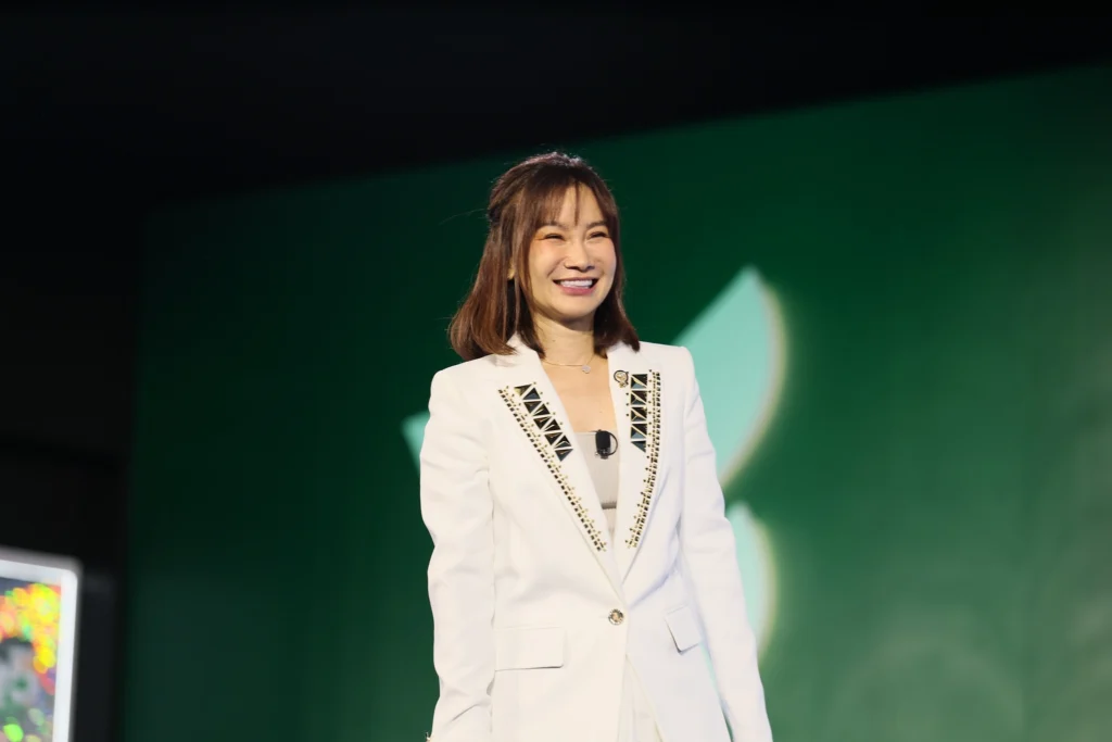 Leadership Training 235