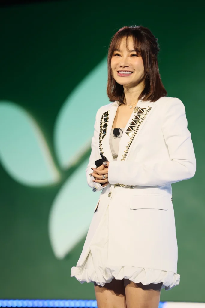 Leadership Training 238