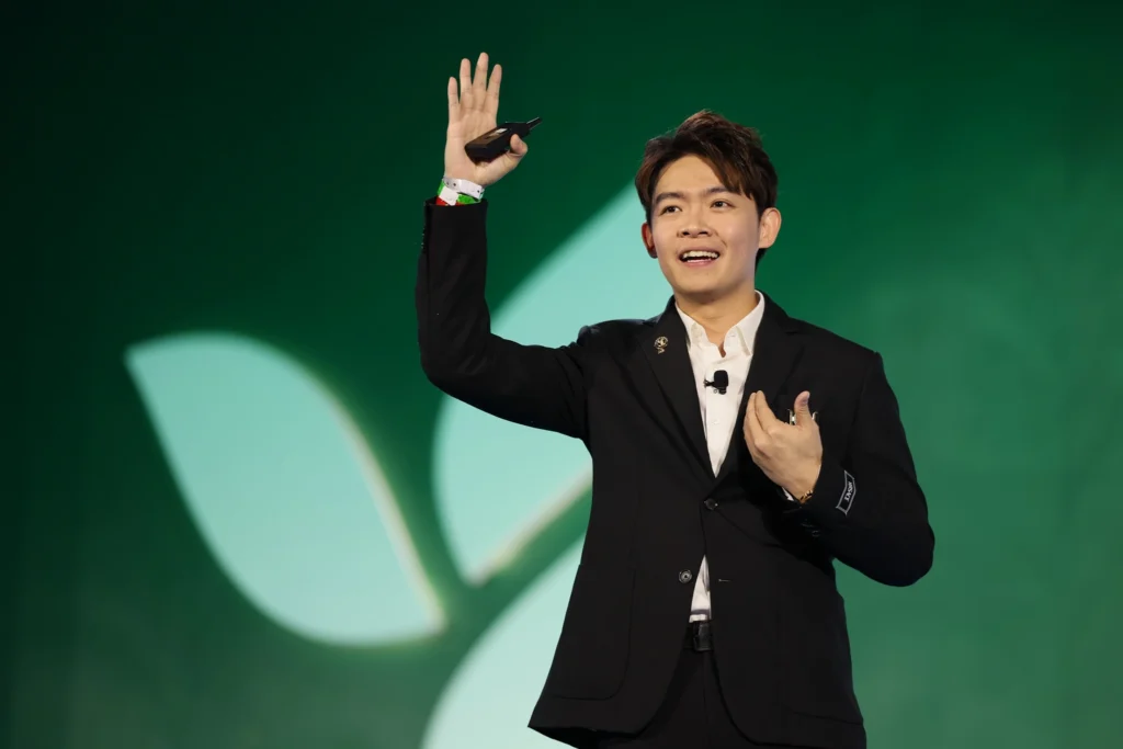 Leadership Training 307