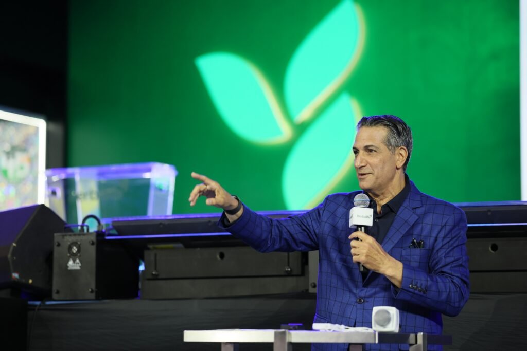 President's Team Meeting 098