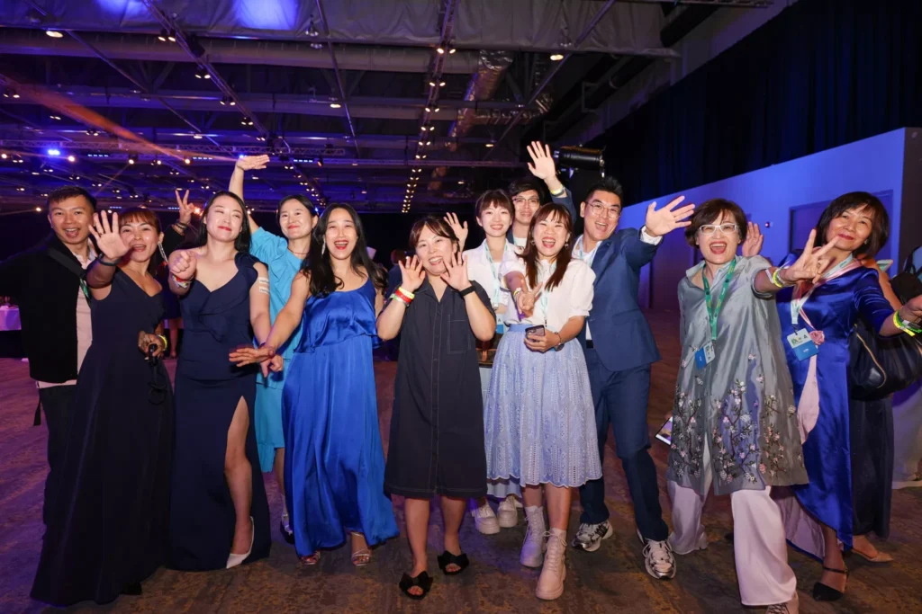 Qualifier's Party 017