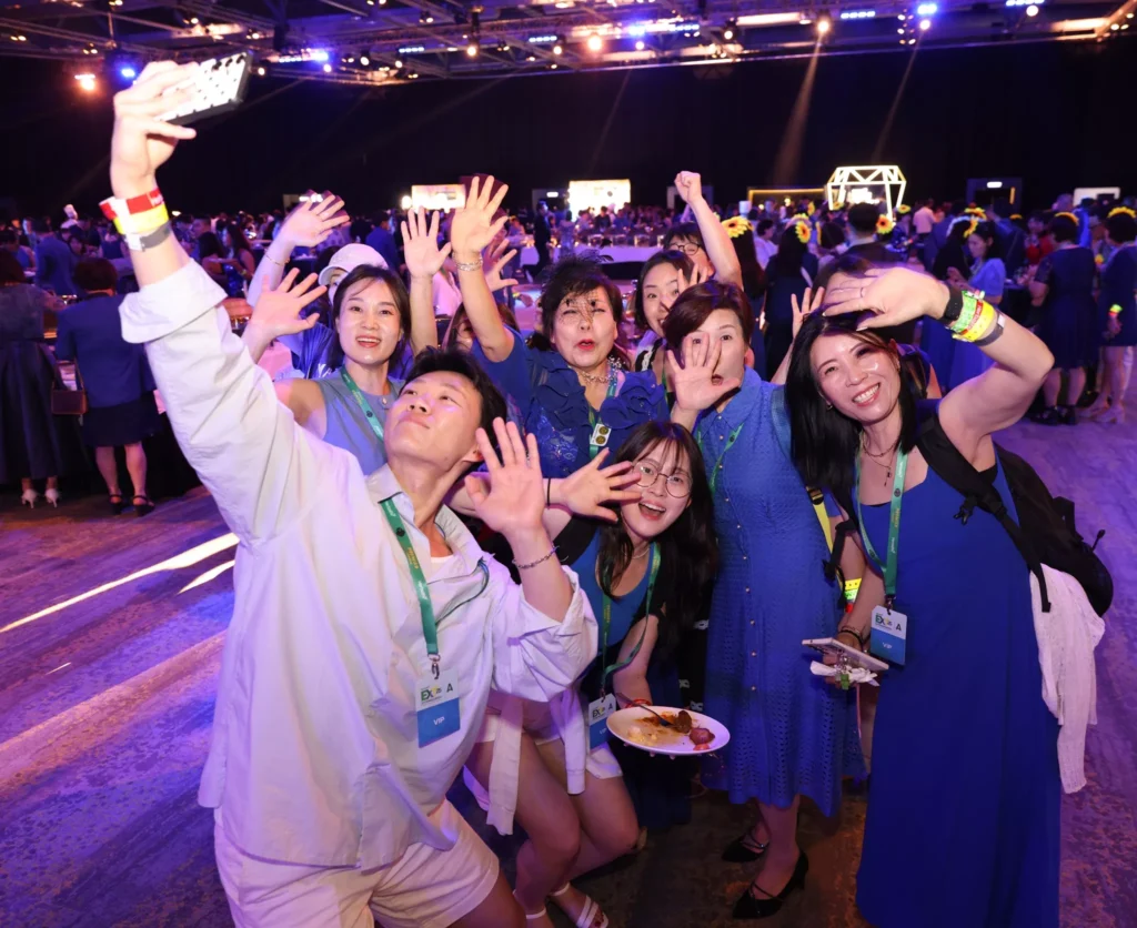 Qualifier's Party 021