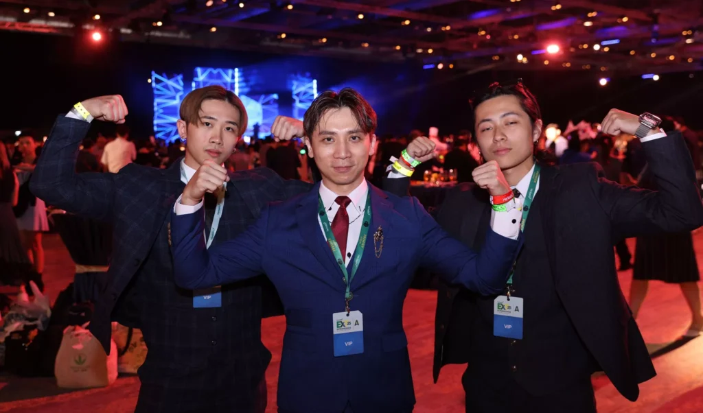 Qualifier's Party 138