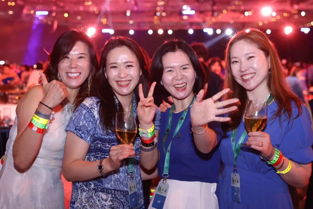 Qualifier's Party 152