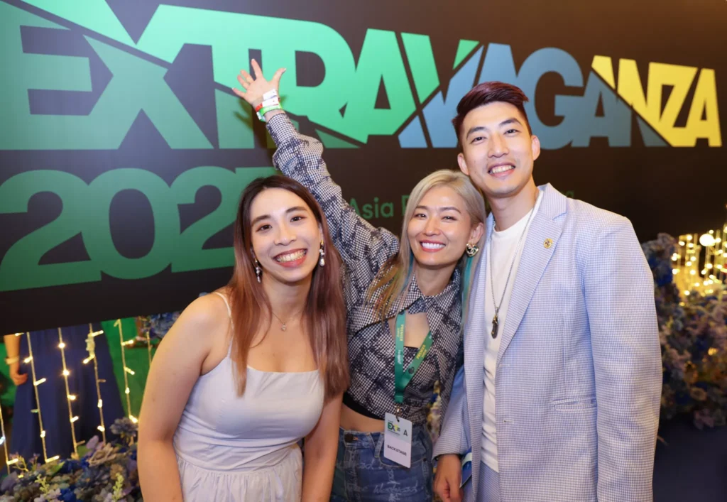 Qualifier's Party 219