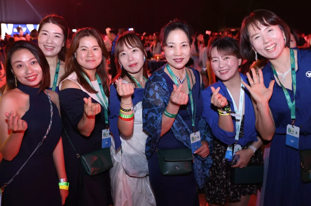 Qualifier's Party 236