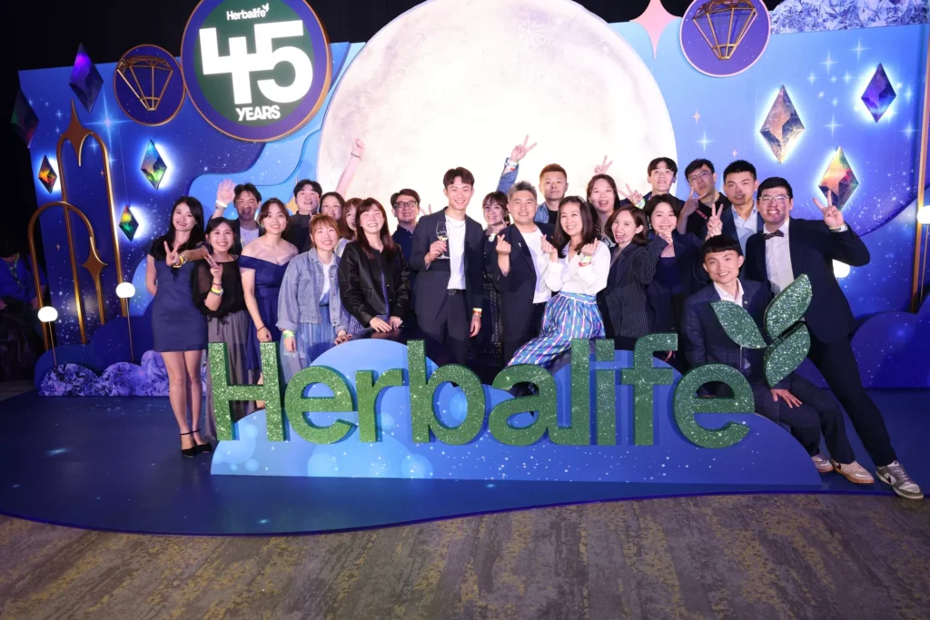 Qualifier's Party 240