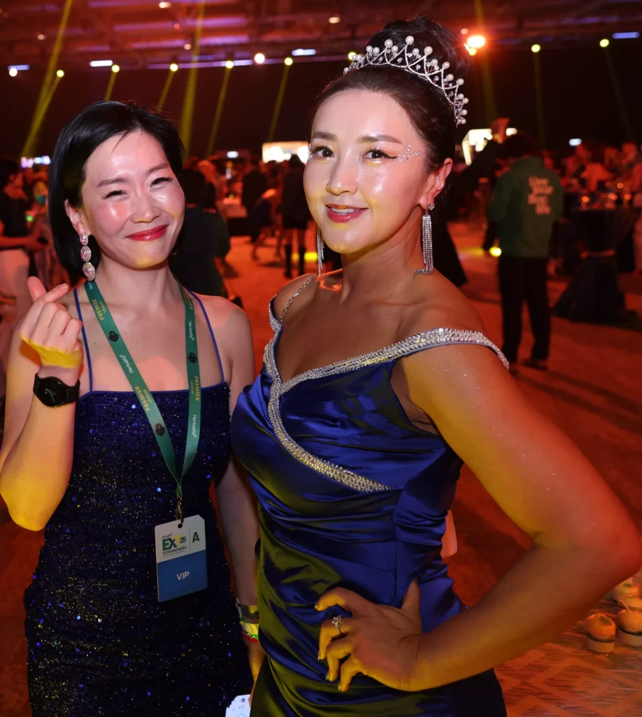 Qualifier's Party 245