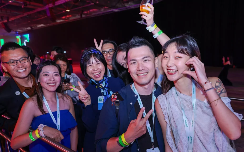 Qualifier's Party 260