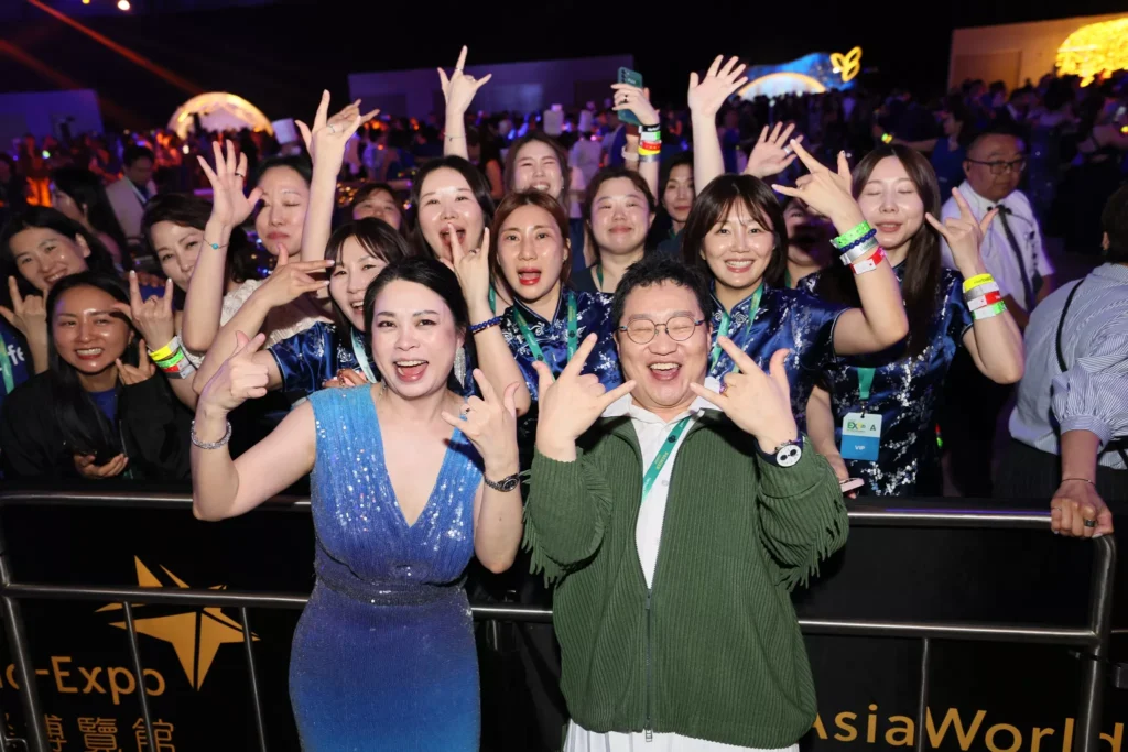 Qualifier's Party 280