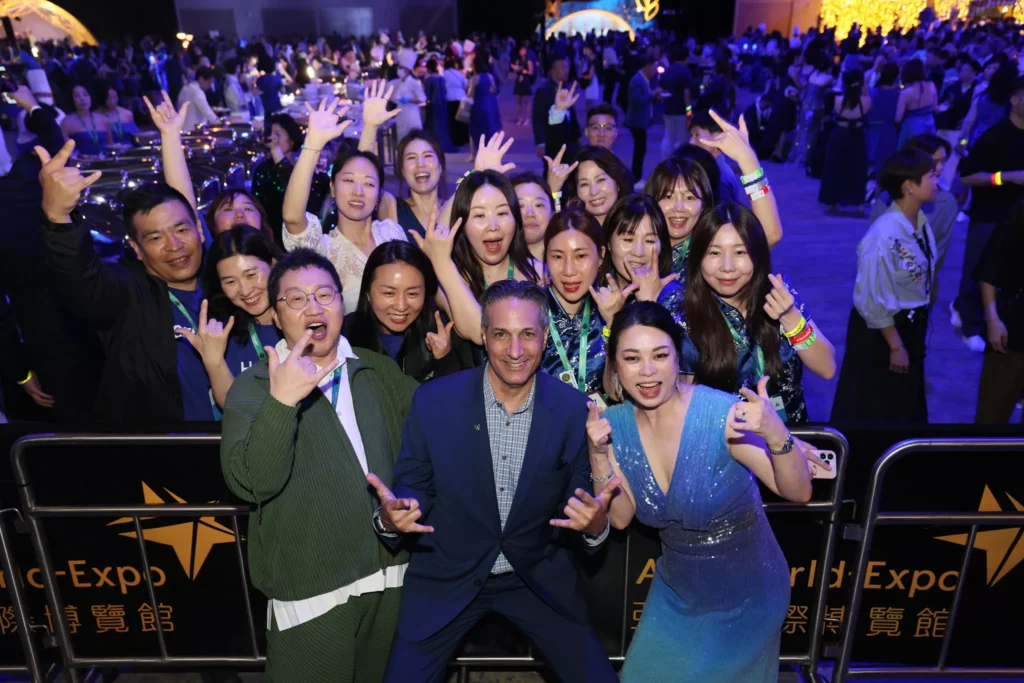 Qualifier's Party 289