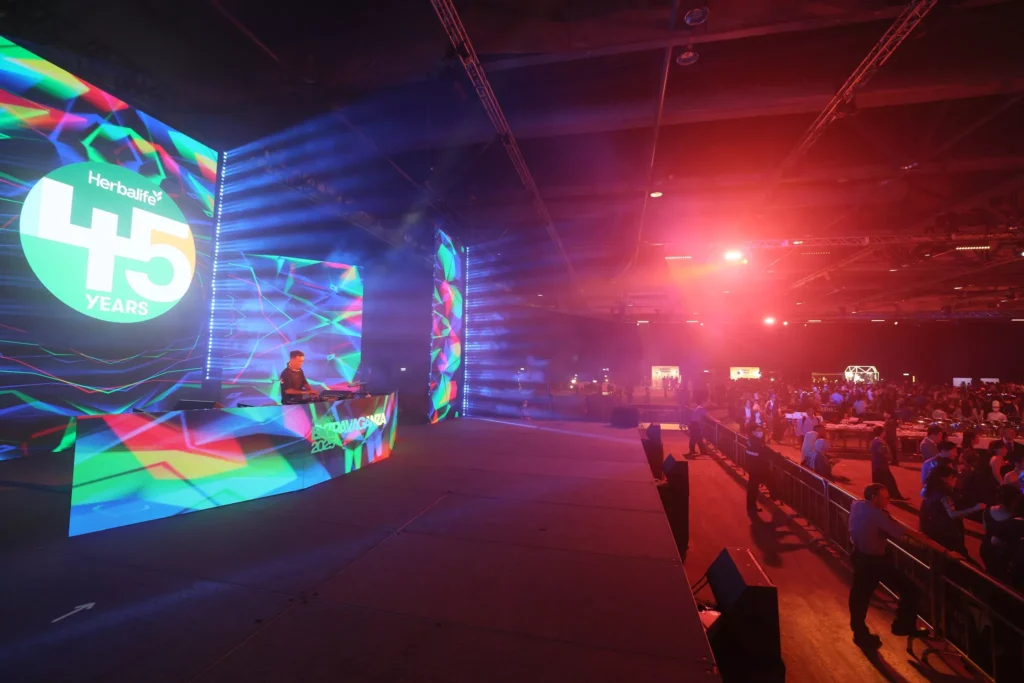 Qualifier's Party 309