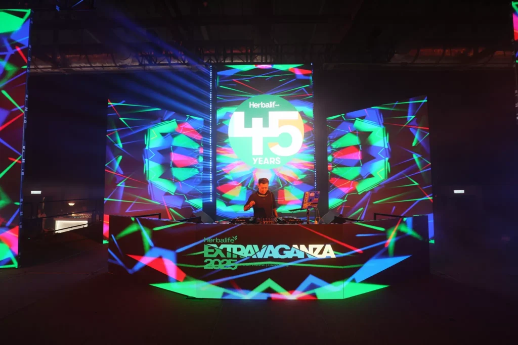 Qualifier's Party 310