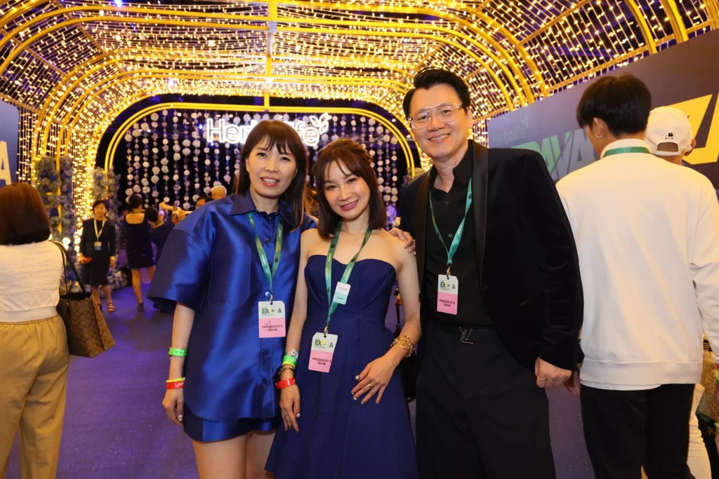 Qualifier's Party 323