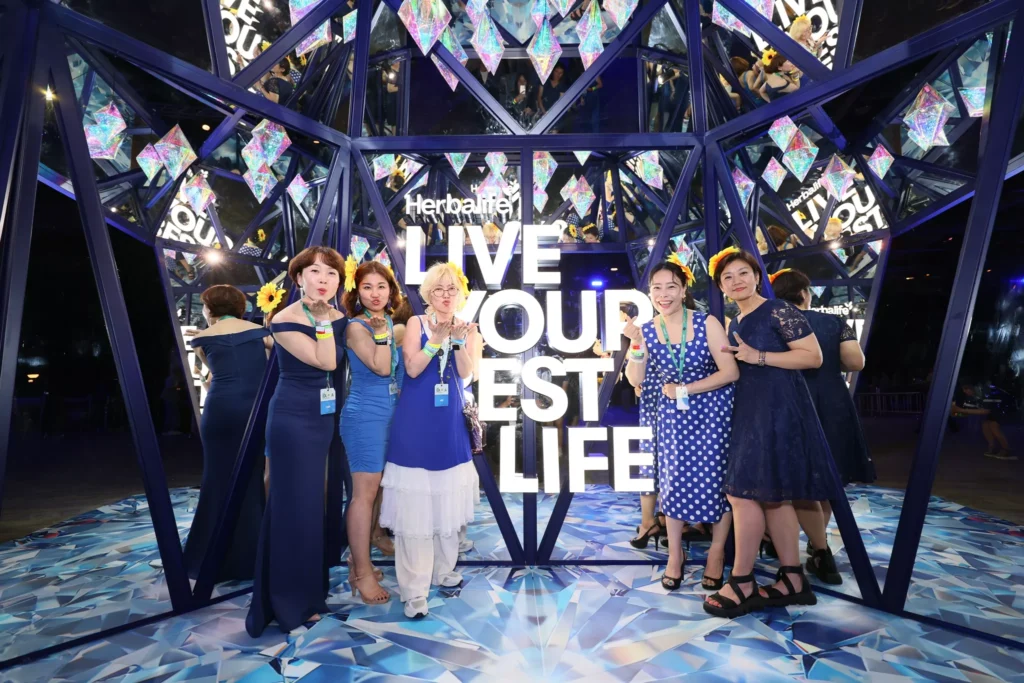 Qualifier's Party 392